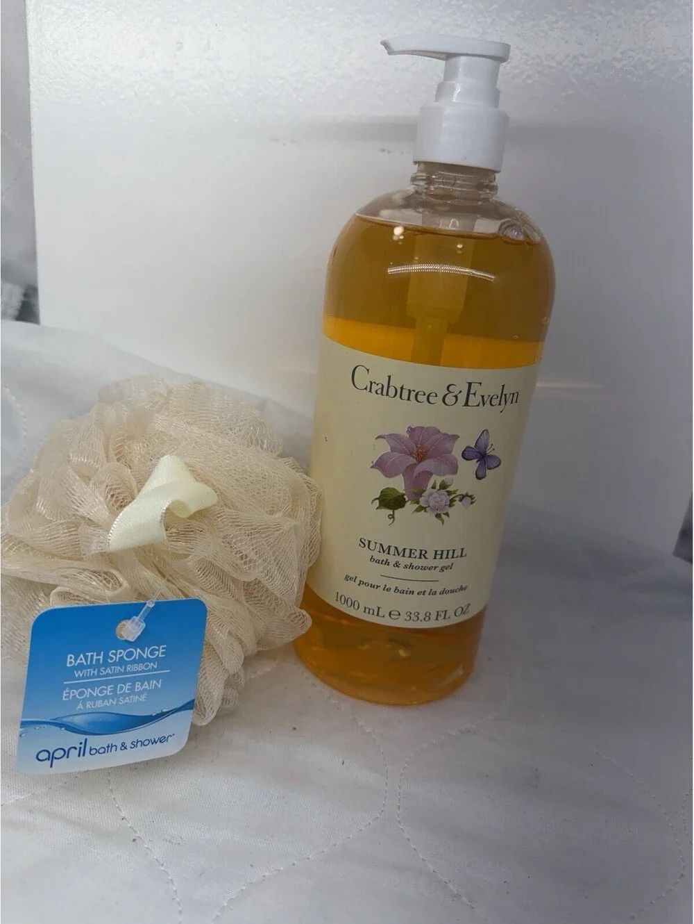 Crabtree & Evelyn Summer Hill Shower Gel 1000ml Pump Bottle + Bonus Shower Pads